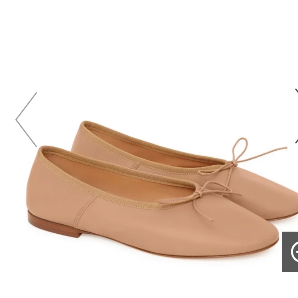 Mansur Gabriel biscotti beige ballet flats.  Size 38.5